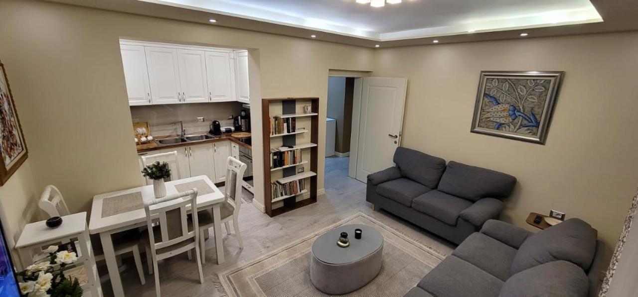 New Bazar Luxury Apartment 티라나 외부 사진